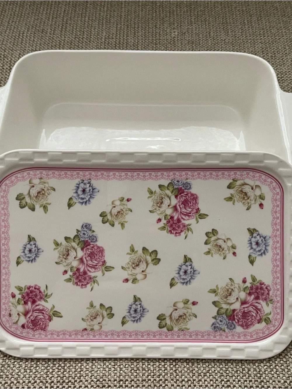 Grace Pantry English Rose Porcelain Covered Casserole Serving Dish